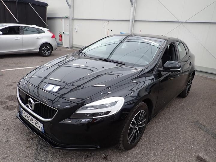 VOLVO V40 2017 yv1mv7480j2452998