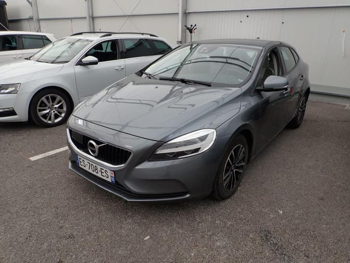 VOLVO V40 2017 yv1mv7480j2456495