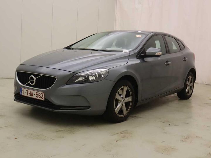 VOLVO V40 2017 yv1mv7480j2477262