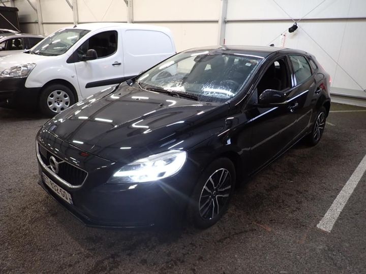 VOLVO V40 2018 yv1mv7480j2494545