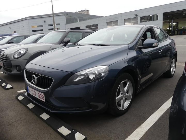 VOLVO V40 - 2016 2018 yv1mv7480j2498550