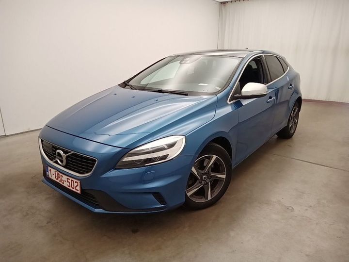 VOLVO V40 FL&#3916 2018 yv1mv7480j2504517