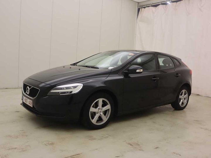 VOLVO V40 2018 yv1mv7480j2504742