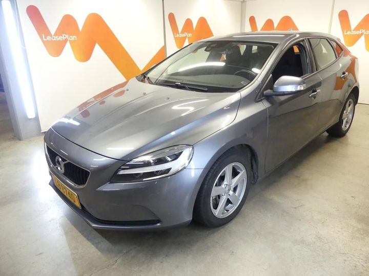 VOLVO V40 - 2016 2018 yv1mv7480j2505764