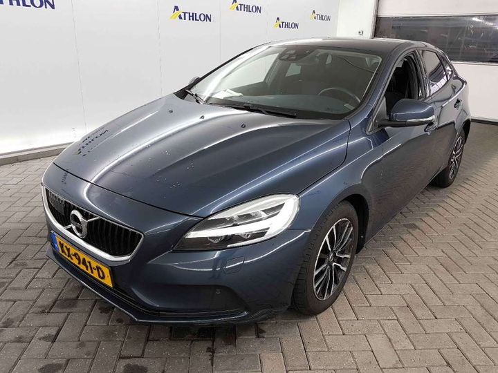 VOLVO V40 2016 yv1mv7481h2408904