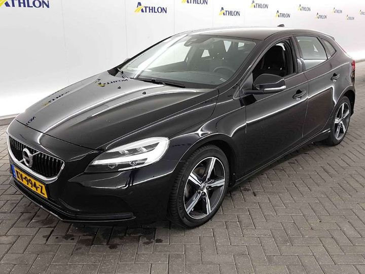 VOLVO V40 2016 yv1mv7481h2409449