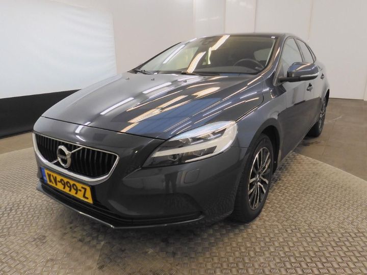 VOLVO V40 2016 yv1mv7481h2410495