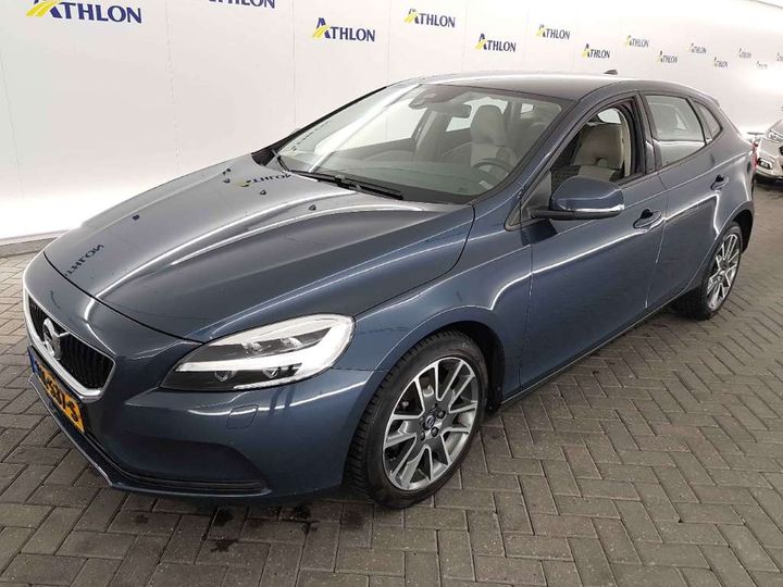 VOLVO V40 2016 yv1mv7481h2410538