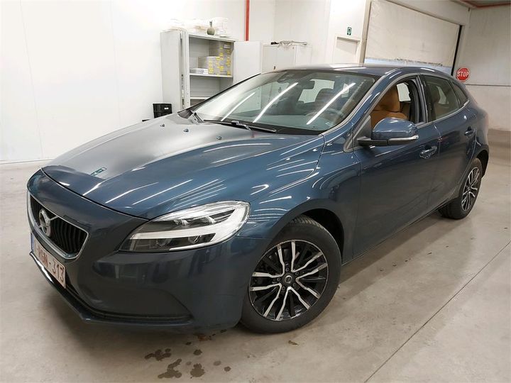 VOLVO V40 2016 yv1mv7481h2412254