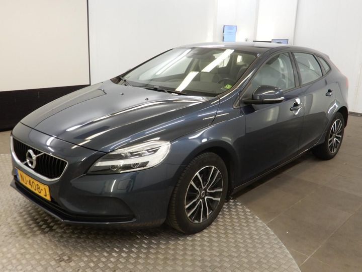 VOLVO V40 2017 yv1mv7481h2418751