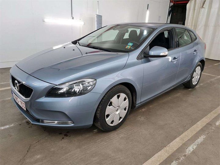 VOLVO V40 2017 yv1mv7481h2426190