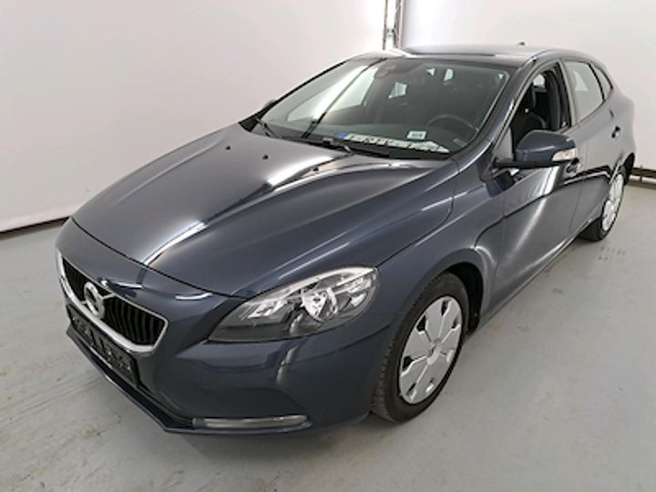 VOLVO V40 DIESEL - 2016 2017 yv1mv7481h2426738