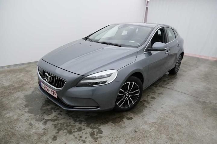 VOLVO V40 FL&#3916 2017 yv1mv7481h2427726