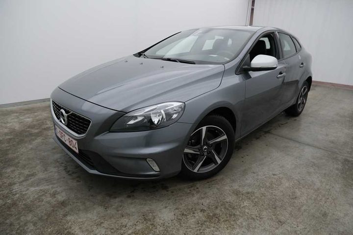 VOLVO V40 FL&#3916 2017 yv1mv7481h2433478