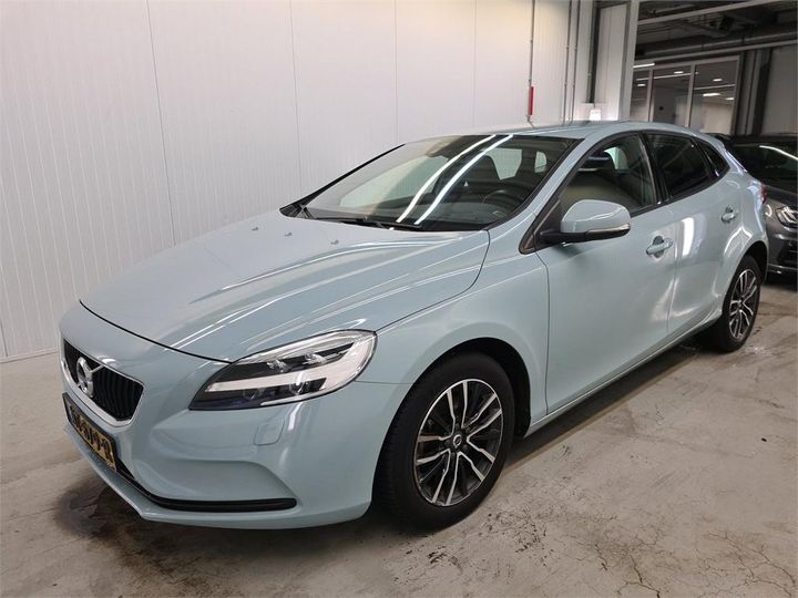 VOLVO V40 2017 yv1mv7481h2434301