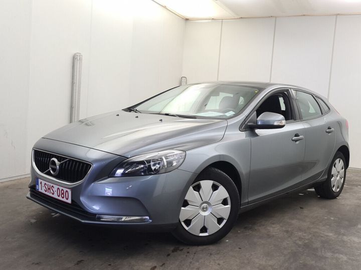 VOLVO V40 2017 yv1mv7481h2438488