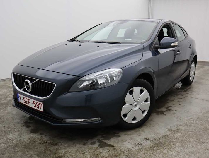 VOLVO V40 FL&#3916 2017 yv1mv7481h2439346