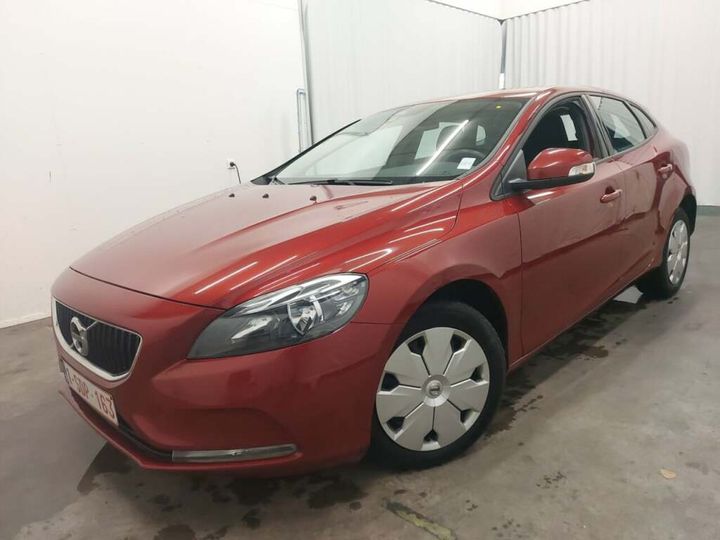 VOLVO V40 2017 yv1mv7481h2440241