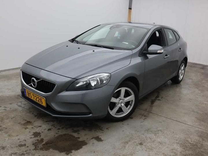 VOLVO V40 &#3916 2017 yv1mv7481j2444302