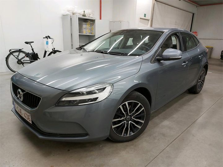 VOLVO V40 2017 yv1mv7481j2446644