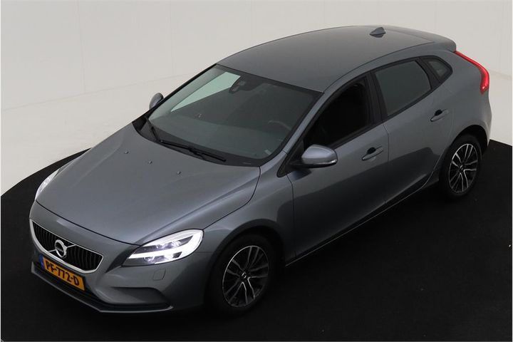 VOLVO V40 2017 yv1mv7481j2449094