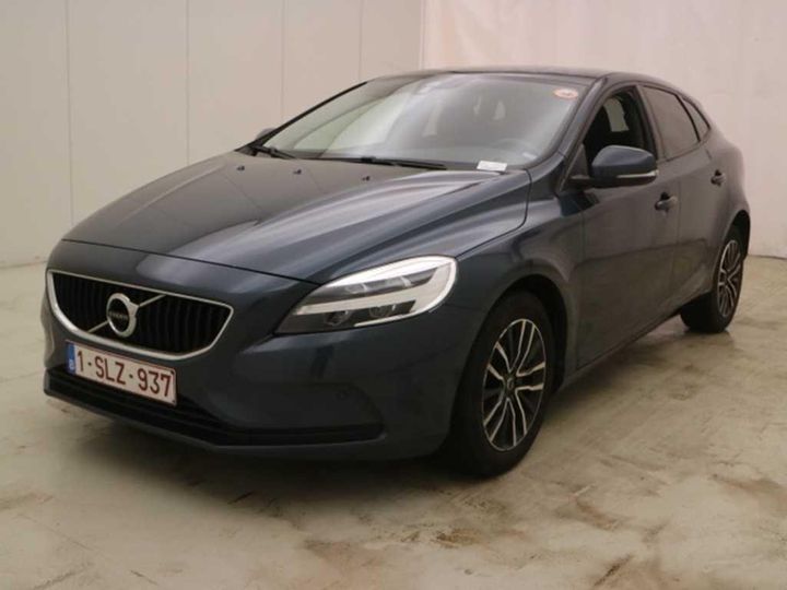 VOLVO V40 2017 yv1mv7481j2449992