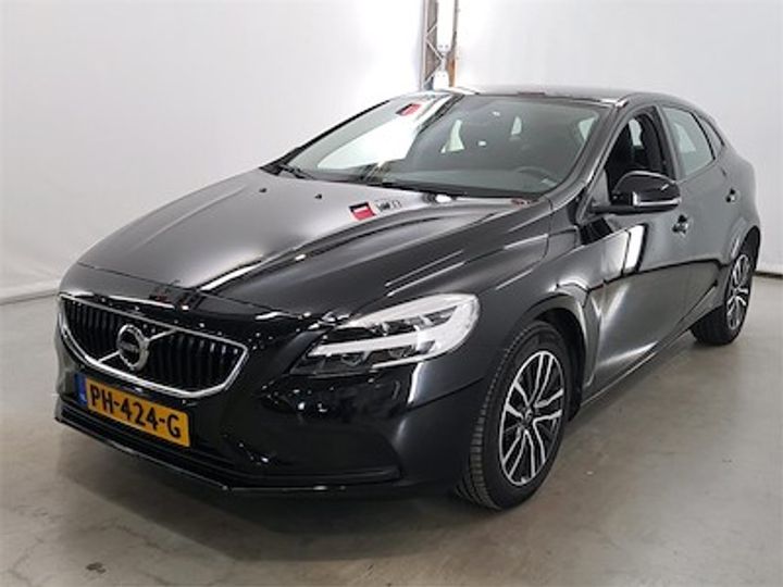 VOLVO V40 2017 yv1mv7481j2451533