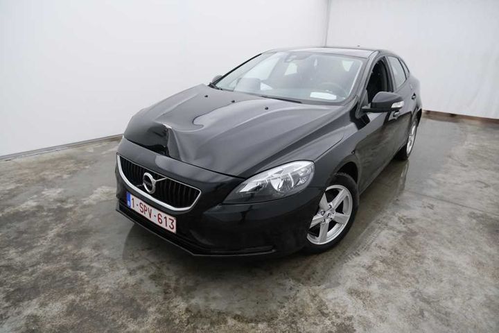 VOLVO V40 FL&#3916 2017 yv1mv7481j2452850