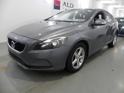 VOLVO V40 DIESEL - 2016 2017 yv1mv7481j2453467