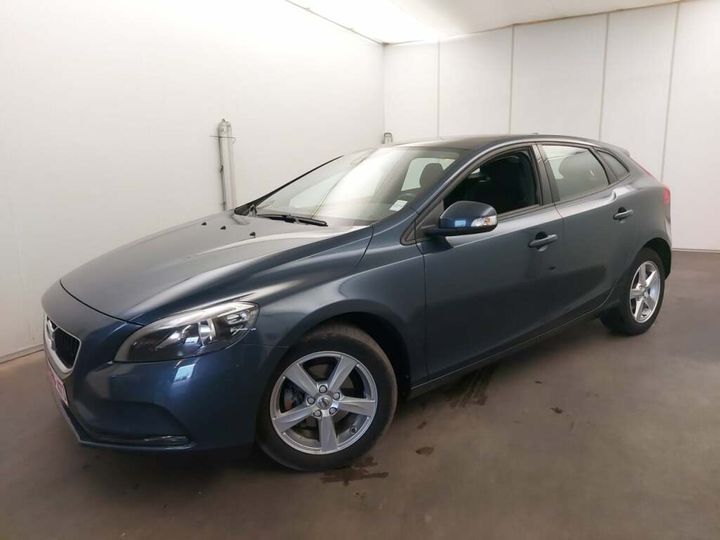 VOLVO V40 2017 yv1mv7481j2463739