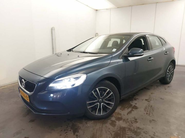 VOLVO V40 2017 yv1mv7481j2467254