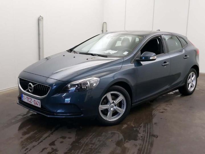 VOLVO V40 2017 yv1mv7481j2467431