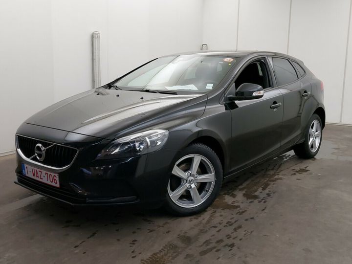 VOLVO V40 2017 yv1mv7481j2469475