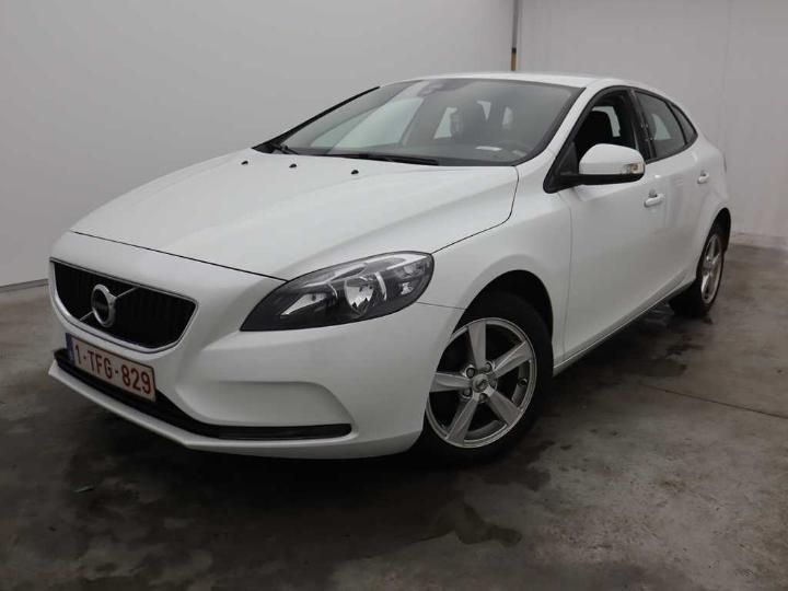 VOLVO V40 FL&#3916 2017 yv1mv7481j2473689