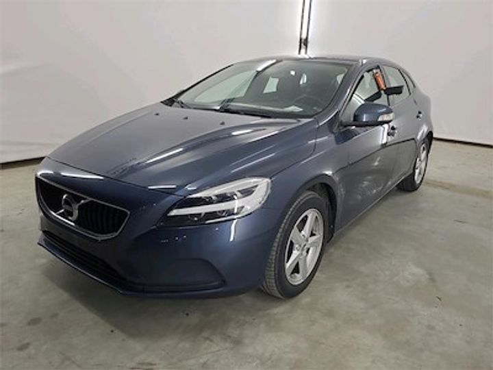 VOLVO V40 2017 yv1mv7481j2480177