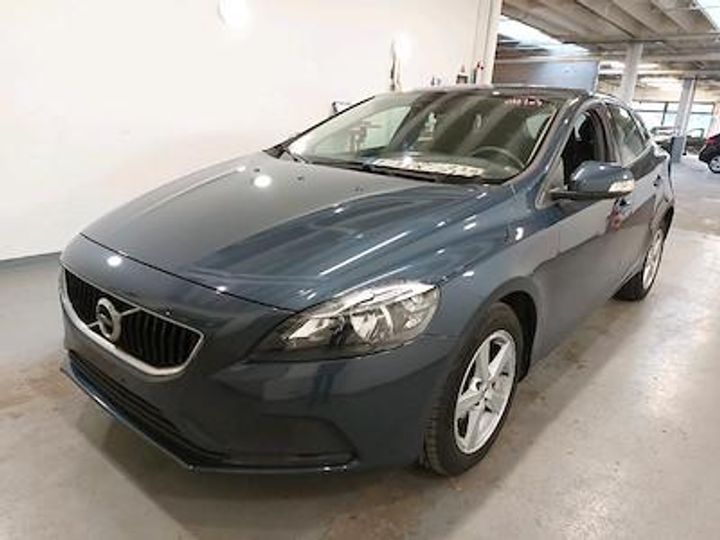 VOLVO V40 DIESEL - 2016 2018 yv1mv7481j2484956