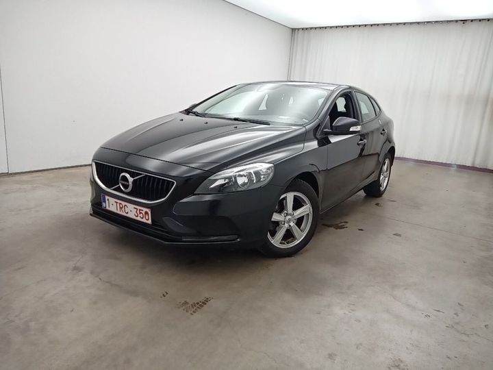 VOLVO V40 FL&#3916 2018 yv1mv7481j2491023