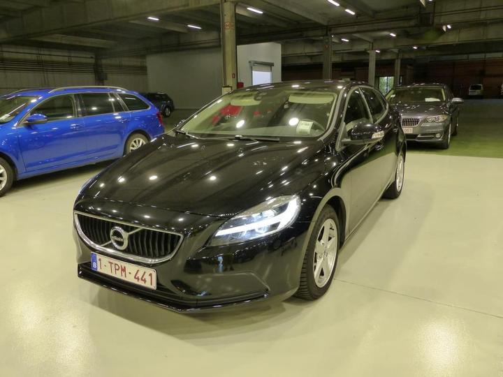 VOLVO V40 - 2016 2018 yv1mv7481j2492895