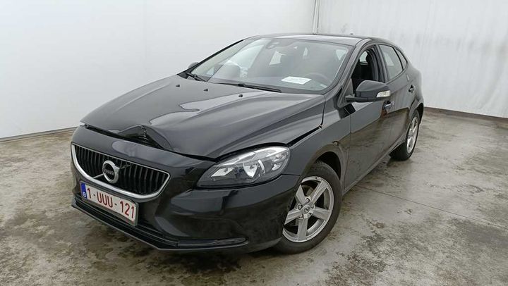 VOLVO V40 FL&#3916 2018 yv1mv7481j2493200