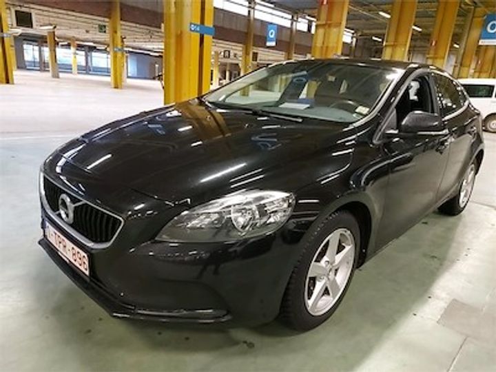 VOLVO V40 DIESEL - 2016 2018 yv1mv7481j2493637