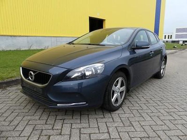 VOLVO V40 DIESEL - 2016 2018 yv1mv7481j2497016