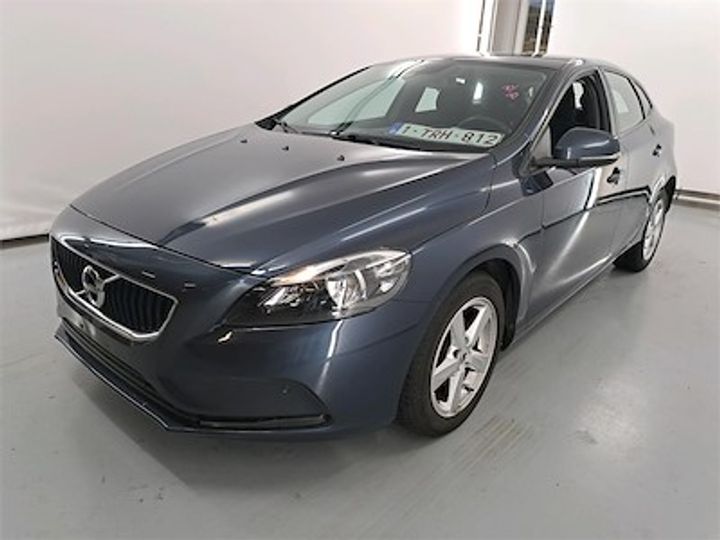 VOLVO V40 DIESEL - 2016 2018 yv1mv7481j2497019