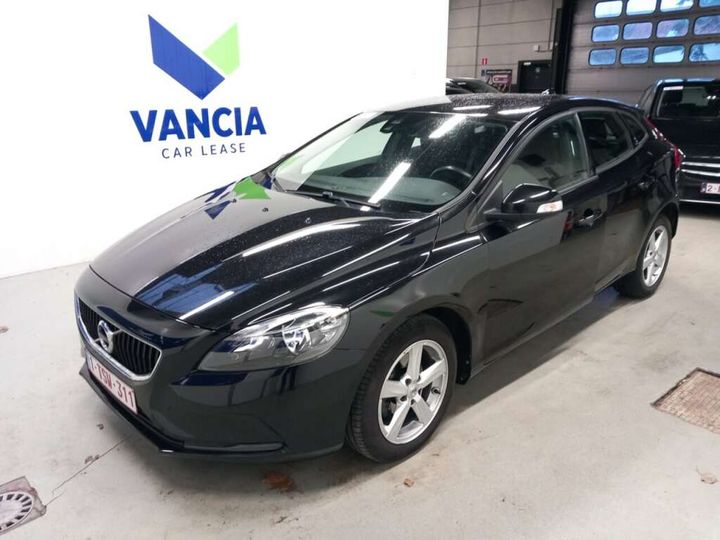 VOLVO V40 2018 yv1mv7481j2498407