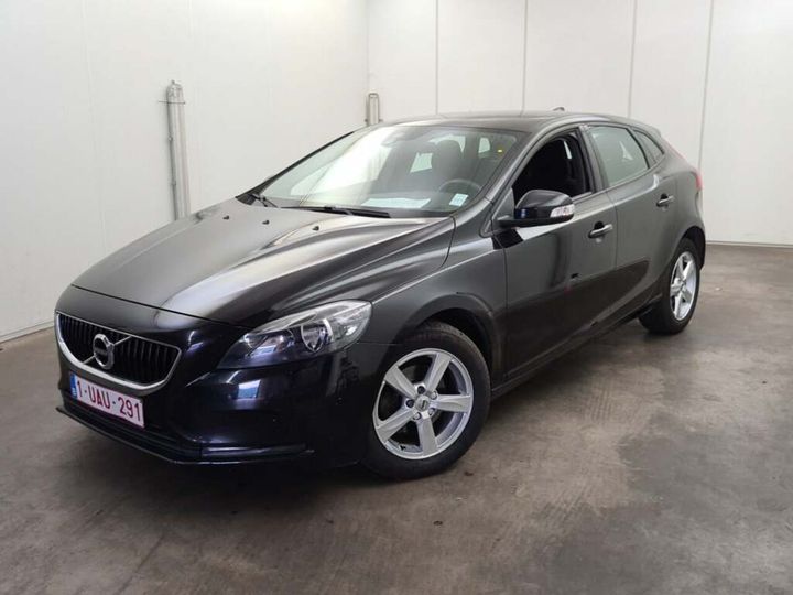 VOLVO V40 2018 yv1mv7481j2508575