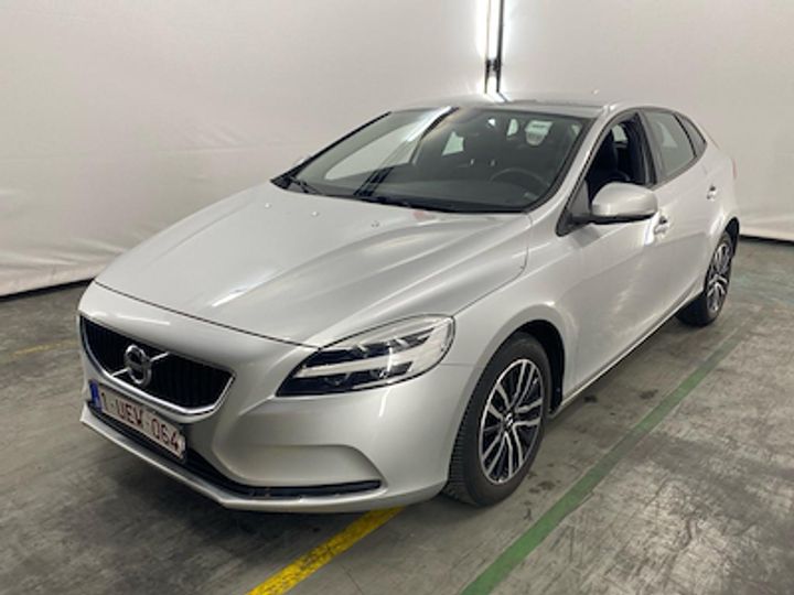 VOLVO V40 DIESEL - 2016 2018 yv1mv7481j2513701