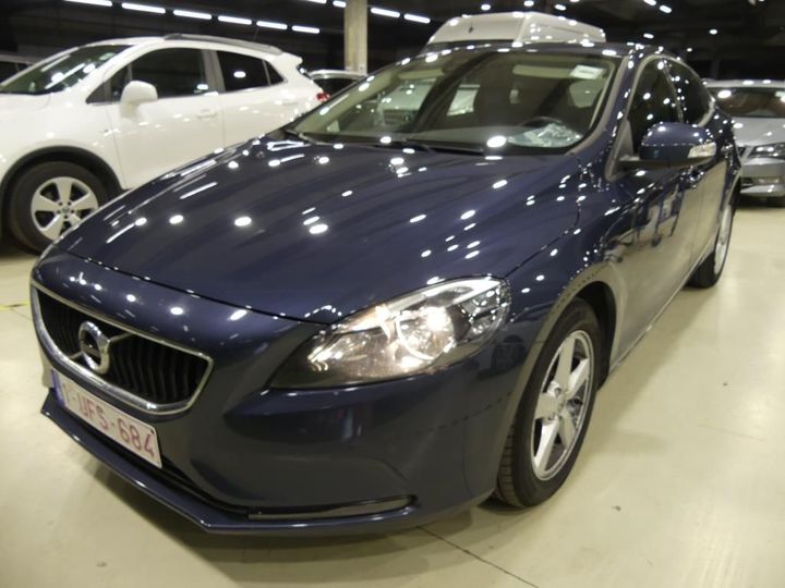 VOLVO V40 - 2016 2018 yv1mv7481j2514375