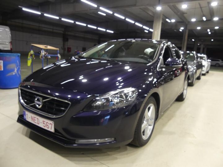 VOLVO V40 2016 yv1mv74l0g2328973