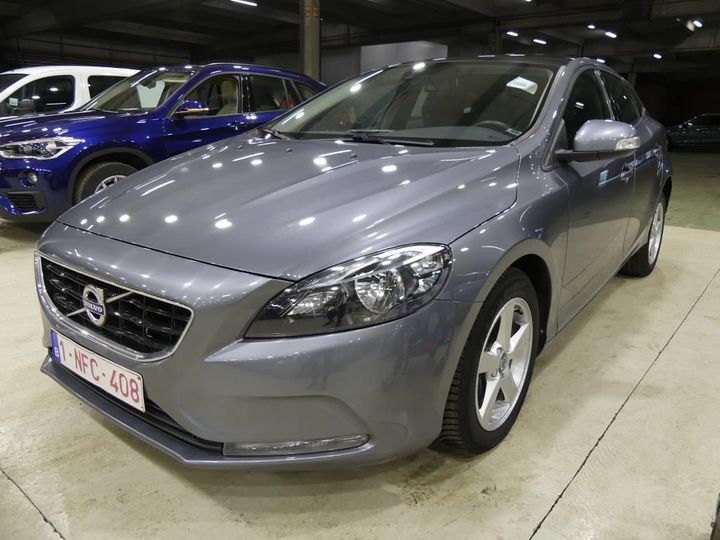 VOLVO V40 2016 yv1mv74l0g2329908