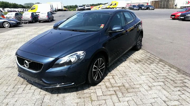 VOLVO V40 HATCHBACK 2016 yv1mv74l0h2386275