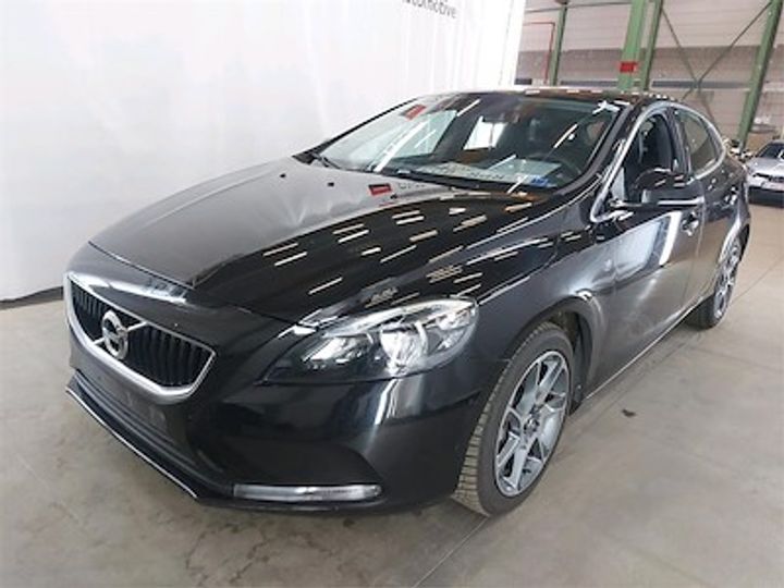 VOLVO V40 DIESEL - 2016 2017 yv1mv74l0h2416813